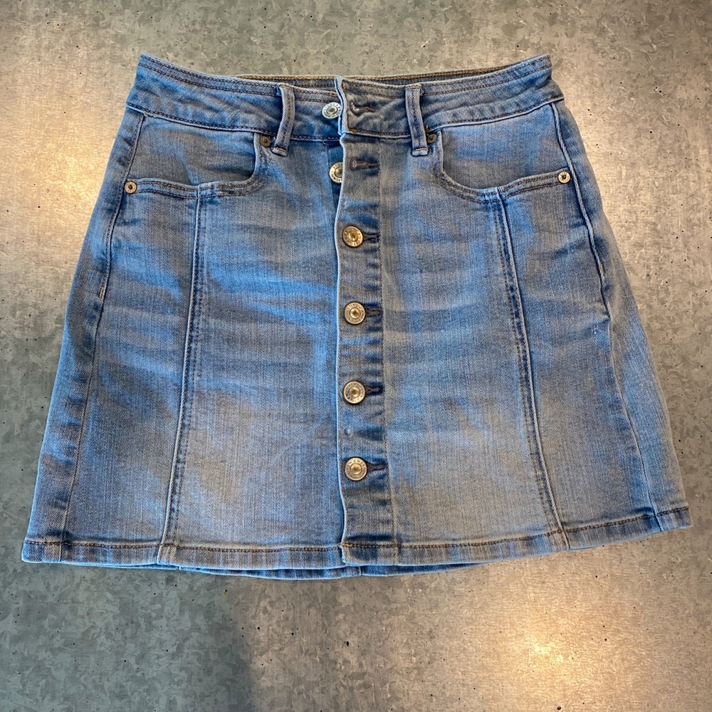 American eagle cute light jean skirt